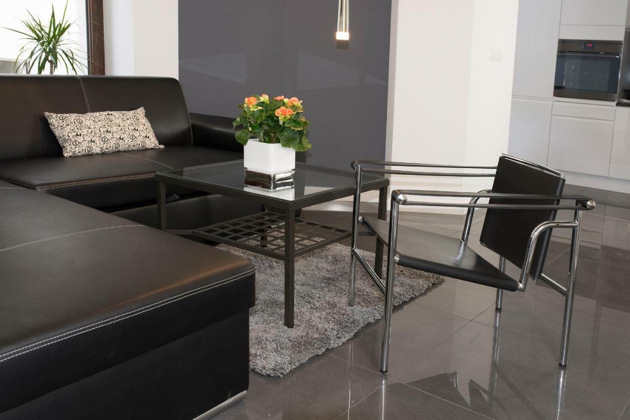 Art Room Boutique Apartment Krasków Eksteriør bilde